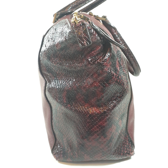 Michael Kors Purse & Wallet Satchel Bag Zip Wallet - Picture 3 of 8